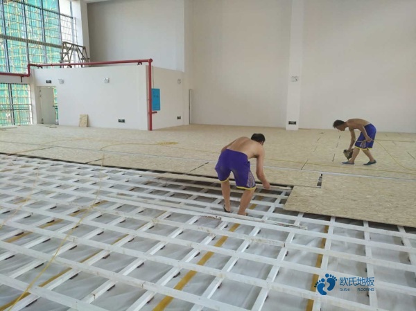 優惠的體育運動木地板公司