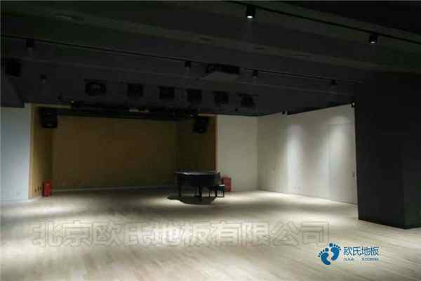 質量好運動館木地板施工工藝