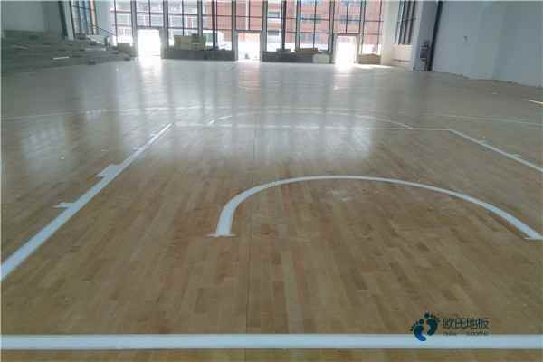 學(xué)校籃球場地地板減震
