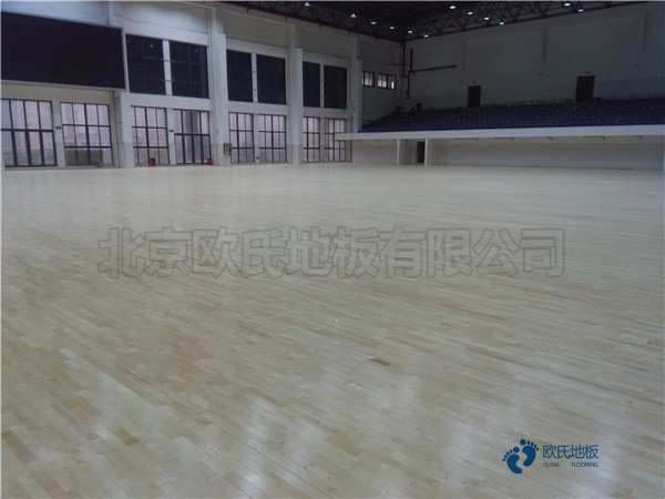 那有體育場(chǎng)館地板廠(chǎng)家報(bào)價(jià)