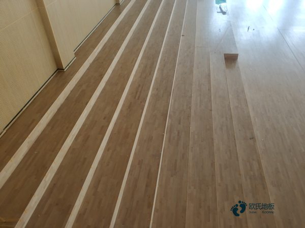 尋求籃球體育地板價(jià)位